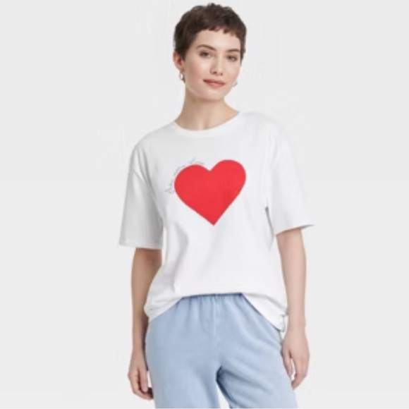 Universal Thread Women's Valentine's Day Oversized
Short Sleeve Graphic Tee XL - Picture 9 of 9